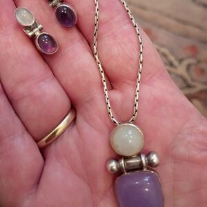 Chic Lavender Jade Pendant + Earrings